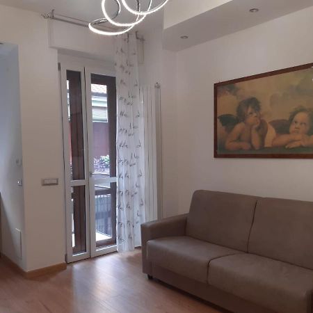 N&Ghomesweethome Raffaelloelegante Appartamento Ideale Casa Vacanze Affari Mediolan Zewnętrze zdjęcie