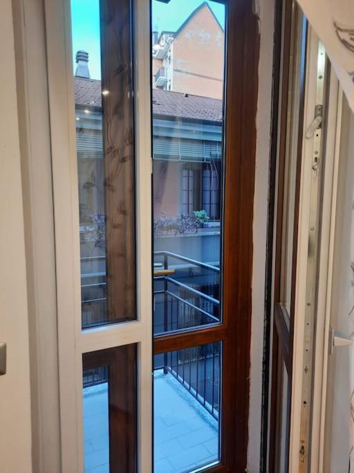N&Ghomesweethome Raffaelloelegante Appartamento Ideale Casa Vacanze Affari Mediolan Zewnętrze zdjęcie