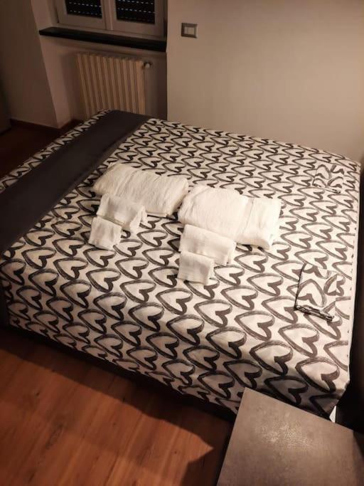 N&Ghomesweethome Raffaelloelegante Appartamento Ideale Casa Vacanze Affari Mediolan Zewnętrze zdjęcie