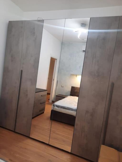 N&Ghomesweethome Raffaelloelegante Appartamento Ideale Casa Vacanze Affari Mediolan Zewnętrze zdjęcie