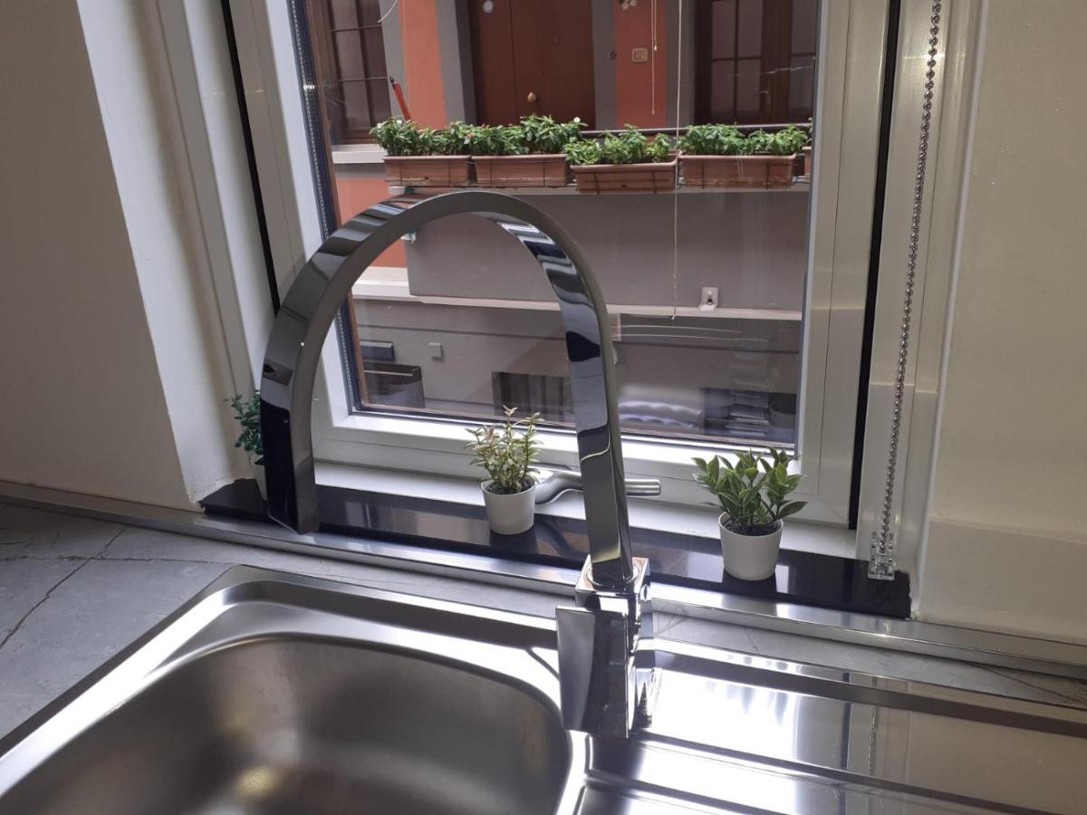 N&Ghomesweethome Raffaelloelegante Appartamento Ideale Casa Vacanze Affari Mediolan Zewnętrze zdjęcie