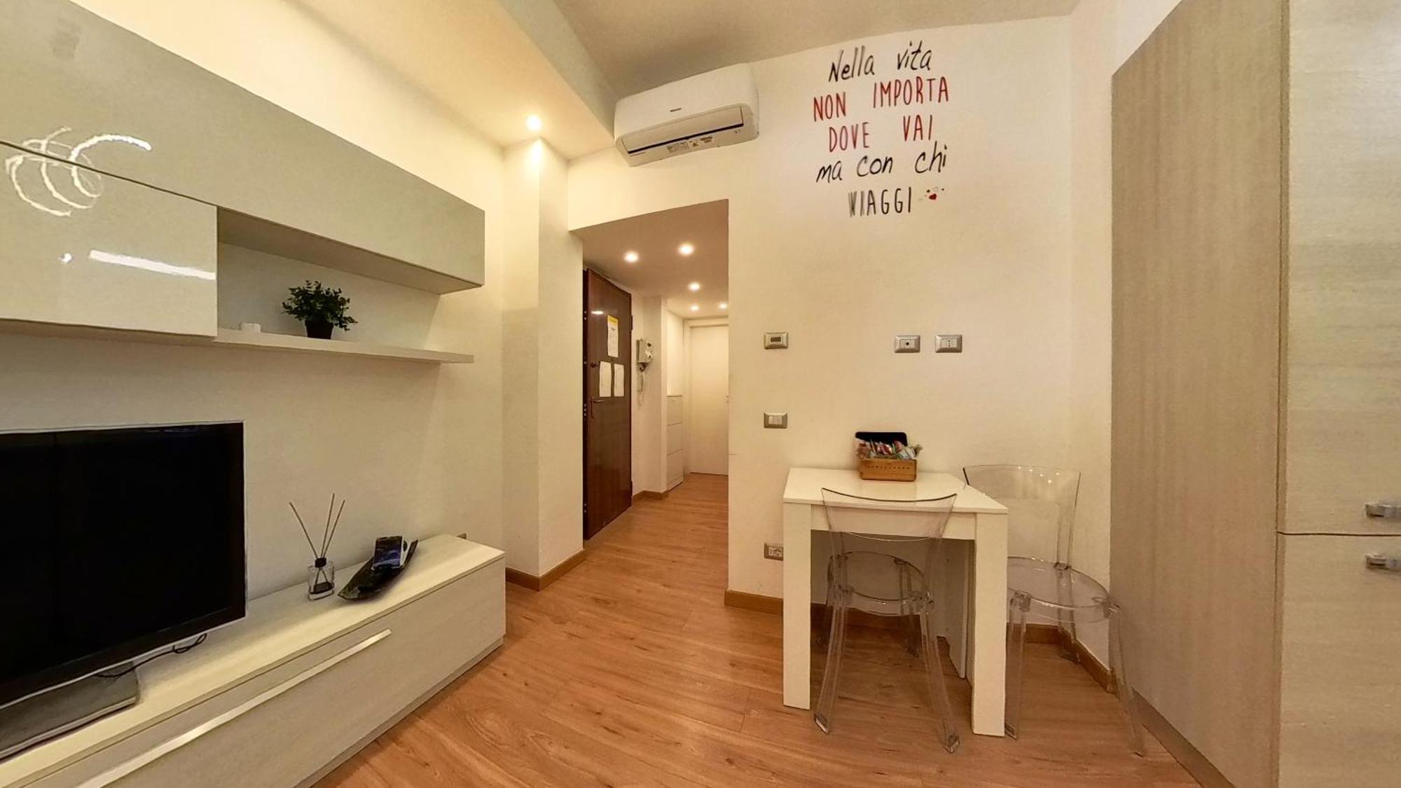 N&Ghomesweethome Raffaelloelegante Appartamento Ideale Casa Vacanze Affari Mediolan Zewnętrze zdjęcie
