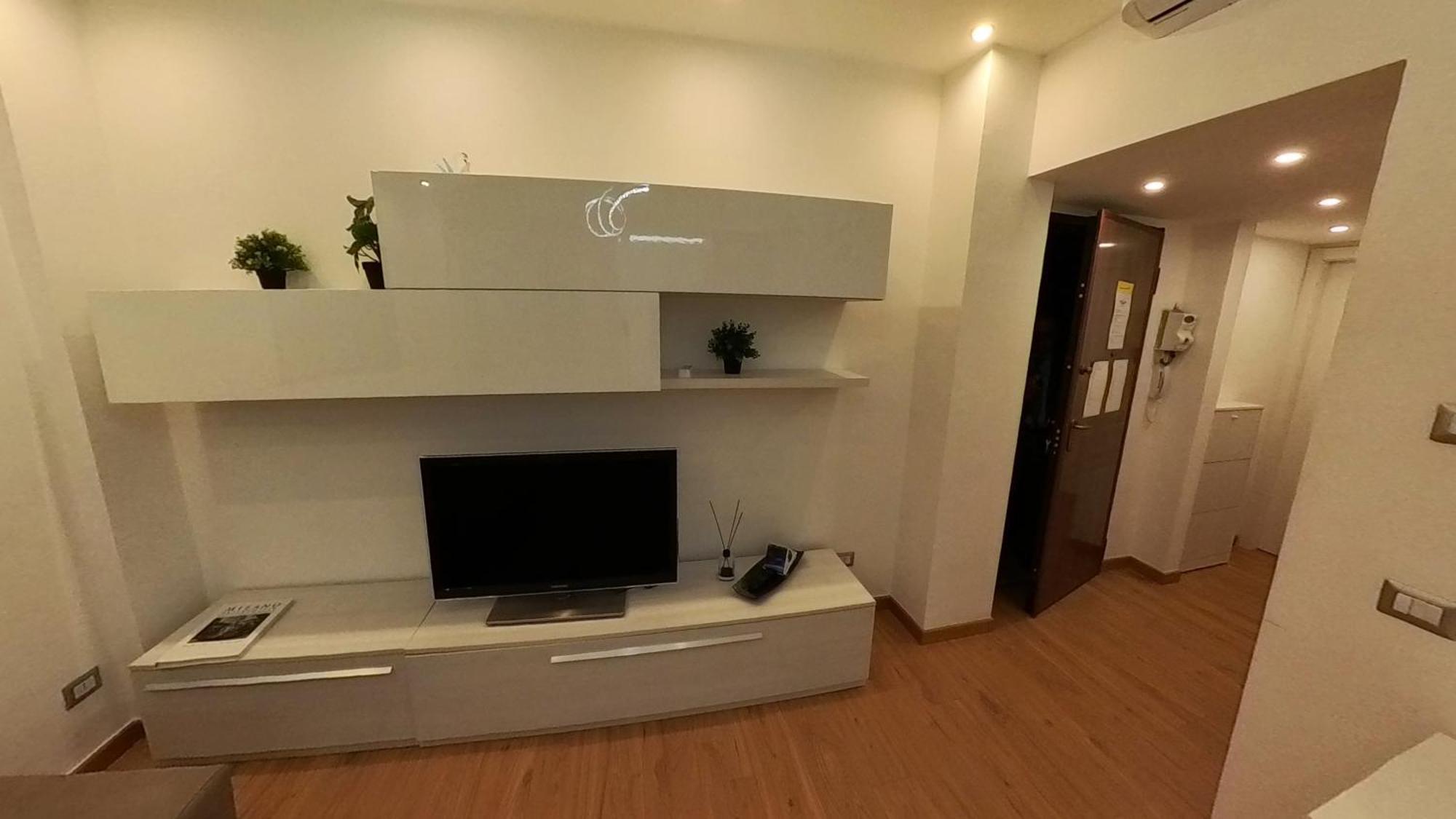 N&Ghomesweethome Raffaelloelegante Appartamento Ideale Casa Vacanze Affari Mediolan Zewnętrze zdjęcie